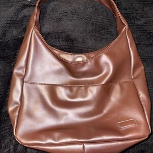 Elegant Brown Leather Shoulder Bag